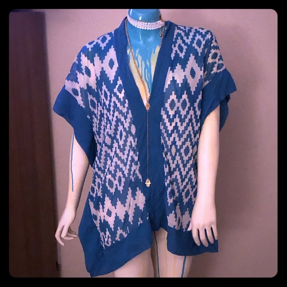 New York & Company Tops - Sheer Mesh Flowing V-Neck Tunic Top (EUC)